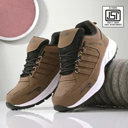Premium Lightweight Comfortable Regular Wear Walking Shoes For Men