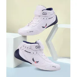 Premium Sports ,Gym, Trending, Stylish Running Shoes For Men