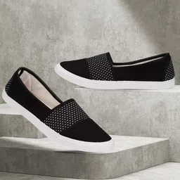 Premium Sports ,walking,Gym,cricket, Trending Running Shoes For Women's Running Shoes For Women