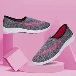 Premium Sports ,walking,Gym,cricket, Trending Running Shoes For Women's Running Shoes For Women