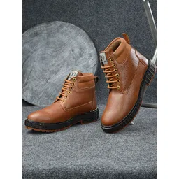 Prolific Men Regular Boots