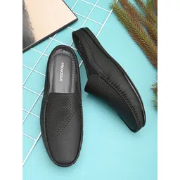 Provogue Men Textured PU Slip-On Sneakers