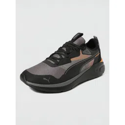 PUMA FlexFlare Sports Men Black Running Shoes For Men