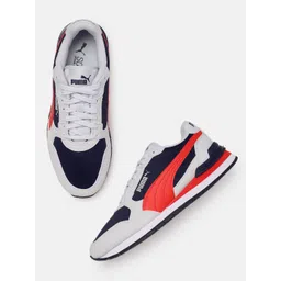 Puma Unisex ST Runner v4 Sneakers