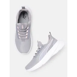 Puma Women Prism grip Sneakers