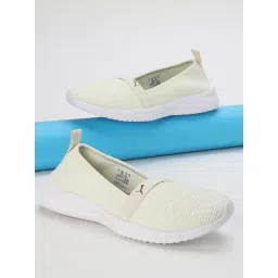 Puma Women's Adelina Pista Green Walking Shoes