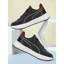 R78 Disrupt LT Class Act Casuals For Women