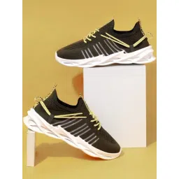 Rapid Box Men's Olive Running Shoes