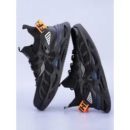 RapidBox Men Woven Design Mesh Basics Sneakers