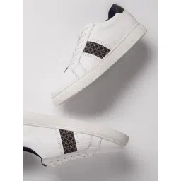 Rare Rabbit Men's White Sneakers