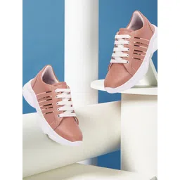 RealToes Women Lace-Ups Sneakers