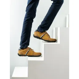 Red Chief Men's Tan Casual Sneakers