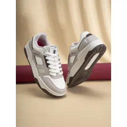 Red Tape Down Town Dapper Women Colourblocked Sneakers