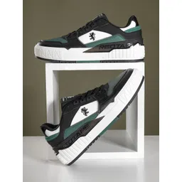 Red Tape Men Colourblocked Sneakers