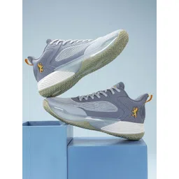 Red Tape Men Colourblocked Sneakers