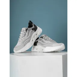 Red Tape Men Colourblocked Sneakers