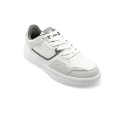 Red Tape Men Colourblocked Sneakers