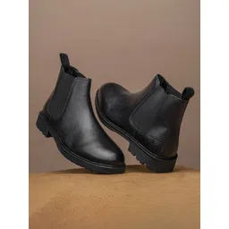 Red Tape Men Leather Chelsea Boots