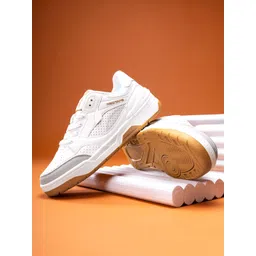 Red Tape Men Textured Mesh Sneakers