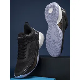 Red Tape Men Textured Sneakers