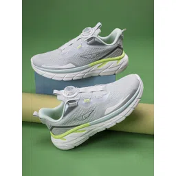 Red Tape Men Walking Shoes