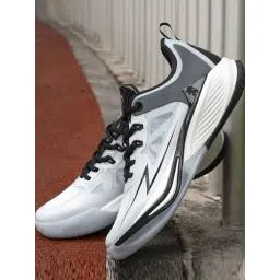 Red Tape Men's Slam Dunk Classics Snow White Basketball Shoes