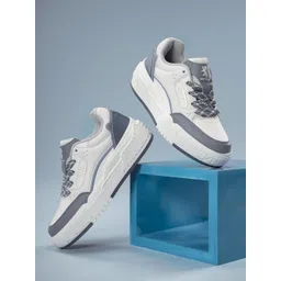 Red Tape Women Colourblocked Lace-Ups Sneakers