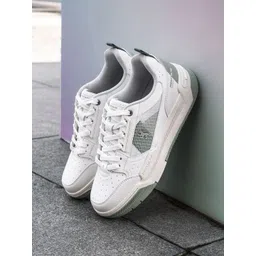 Red Tape Women Colourblocked Sneakers