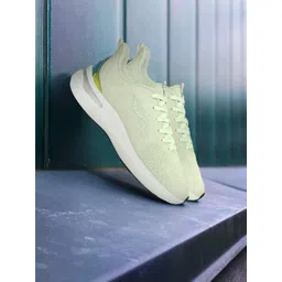 Red Tape Women Green Mesh Walking Shoes