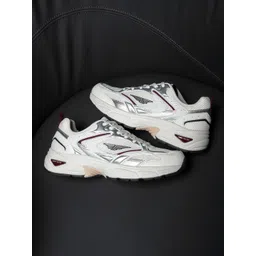 Red Tape Women Lace-Ups Sneakers