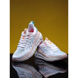 Red Tape Women Mesh Lace Ups Sports Shoes