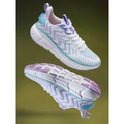 Red Tape Women Mesh Walking Shoes