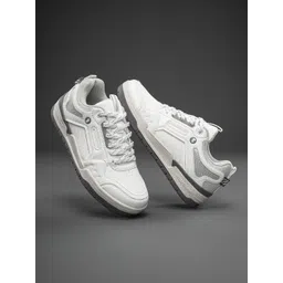 Red Tape Women Sneakers