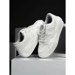 Red Tape Women Textured Memory Foam Lace-Ups Sneakers