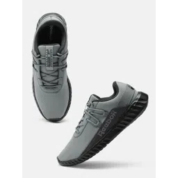 Reebok Men ADAPT-OG BOLT Training Shoes