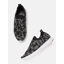 Reebok Men Camouflage Printed Walkway Comfy Renew Walking Shoes