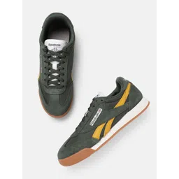Reebok Men Campio Xt Sneakers