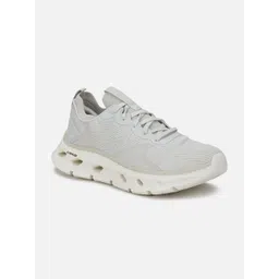 Reebok Men Cloudflex Enchanting Textured Walking Shoes