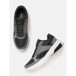 Reebok Men Jetblast Spark Walking Shoes