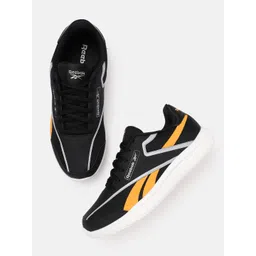 Reebok Men Woven Design Breeze Glide Running Shoes