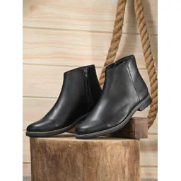 Roadster Men Black Faux Leather Casual Chelsea Boots Boots For Men