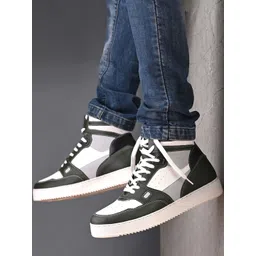 Roadster Men Colourblocked PU Sneakers