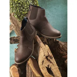 Roadster Men Mid Top Flat Chelsea Boots