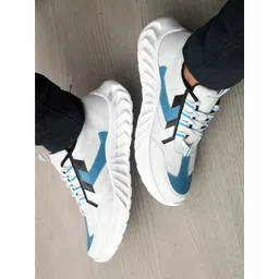 Roadster Men White Printed Sneakers