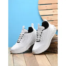 Roadster Men White Solid Sneakers