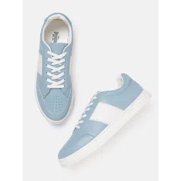 Roadster The Lifestyle Co. Women Colourblocked Round Toe Sneakers