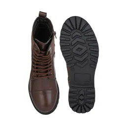 Roadster The Lifestyle Co. Women Round Toe Chelsea Boots