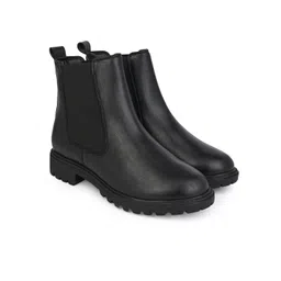 Roadster Women Black Leather Boots