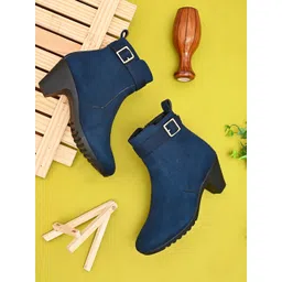 Roadster Women Casual Block-Heeled Chelsea Boots