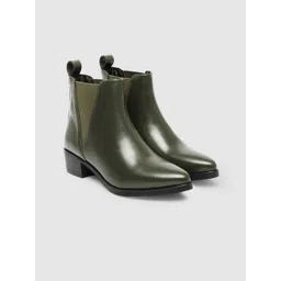 Roadster Women Chelsea Boots